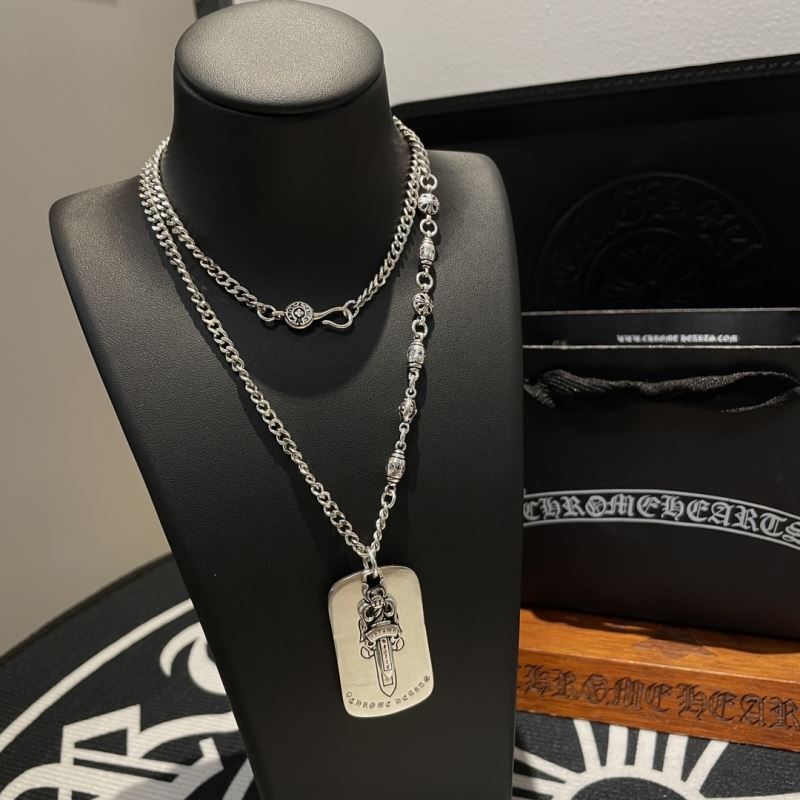 Ch*0me He**ts necklaces